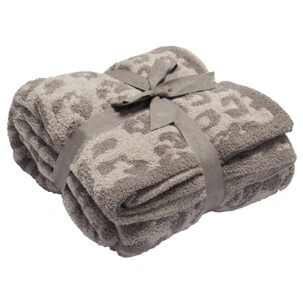 Leopard Pattern Ultra-Soft 50x60 Inch Throw Blanket
