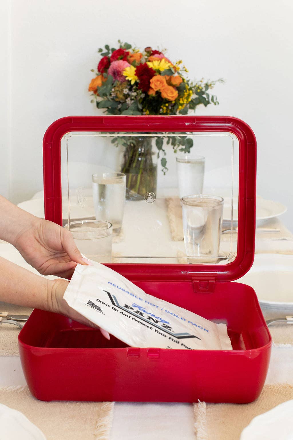 Premium Set - 9x11 Pan Frame w/ Lid & Hot or Cold Gel Pack - Red