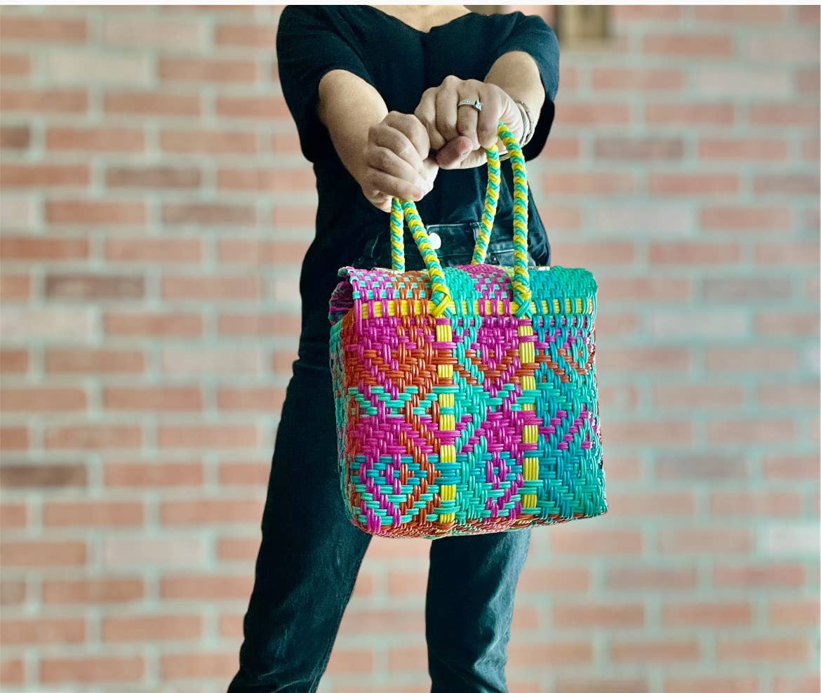 Fuchsia & Turq. Handwoven recycled plastic beach Bags